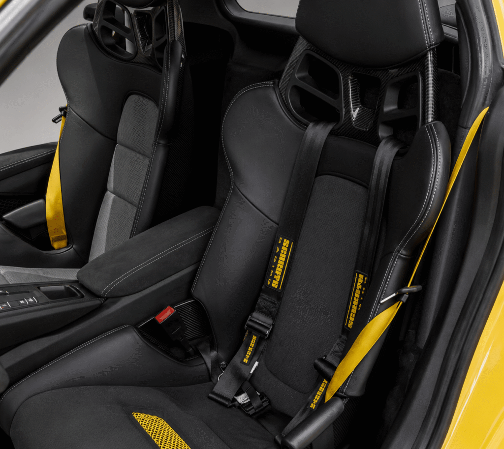 Porsche 718 Cayman GT4 RS 2023