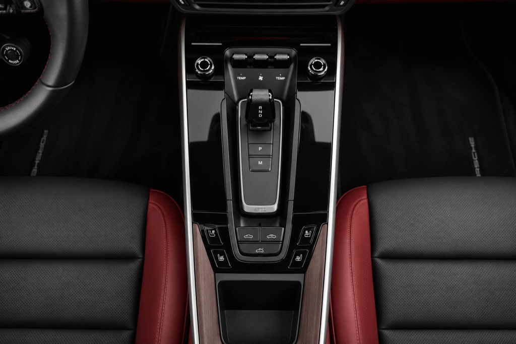 Porsche 911 Turbo S 2023