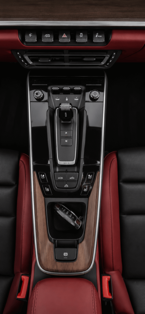 Porsche 911 Turbo S 2023