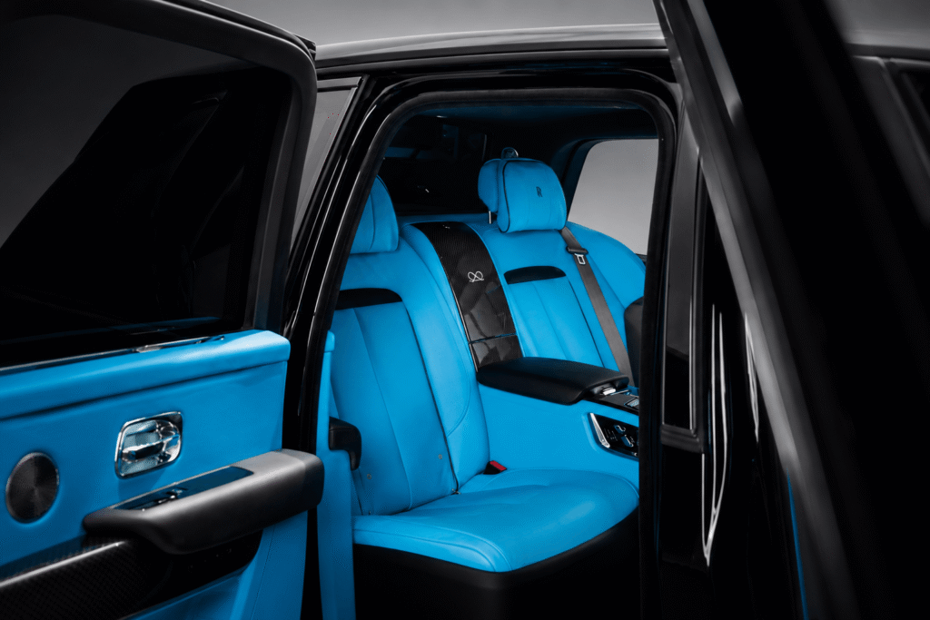 Rolls Royce Cullinan Black Badge 2023