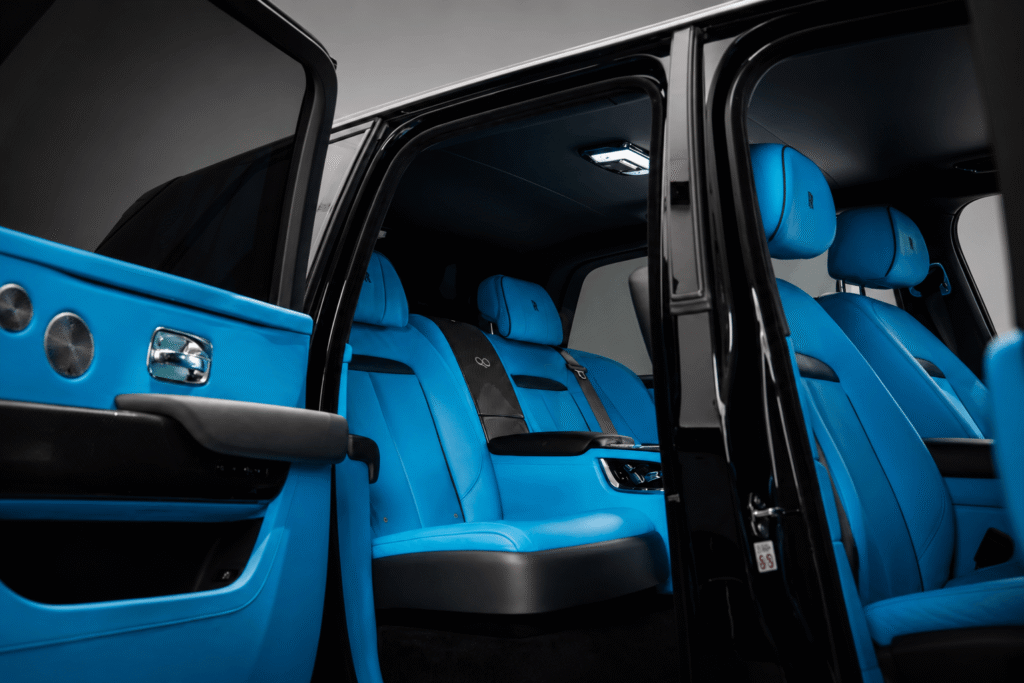 Rolls Royce Cullinan Black Badge 2023