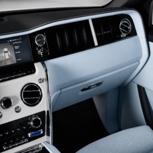 Rolls Royce Cullinan Silver Badge 2025