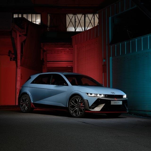 Home 76 Hyundai