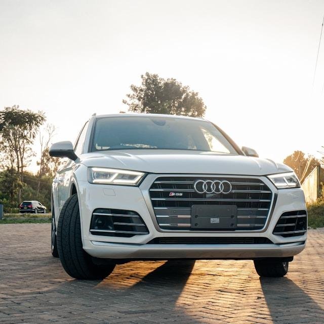 Home 52 audi